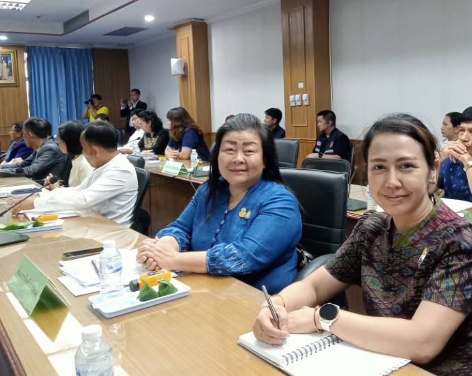 พช.นครพนม   ร่วมประชุมเตรียมความพร้อมต้อนรับนายกรัฐมนตรีและคณะ
