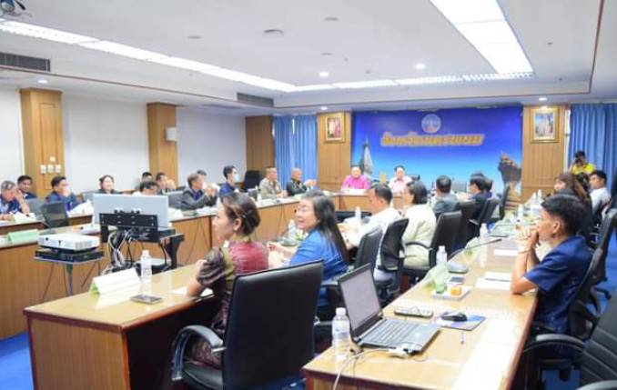 พช.นครพนม   ร่วมประชุมเตรียมความพร้อมต้อนรับนายกรัฐมนตรีและคณะ