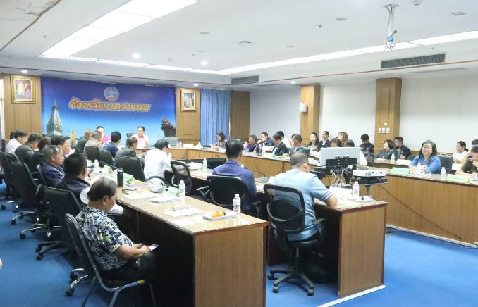 พช.นครพนม   ร่วมประชุมเตรียมความพร้อมต้อนรับนายกรัฐมนตรีและคณะ