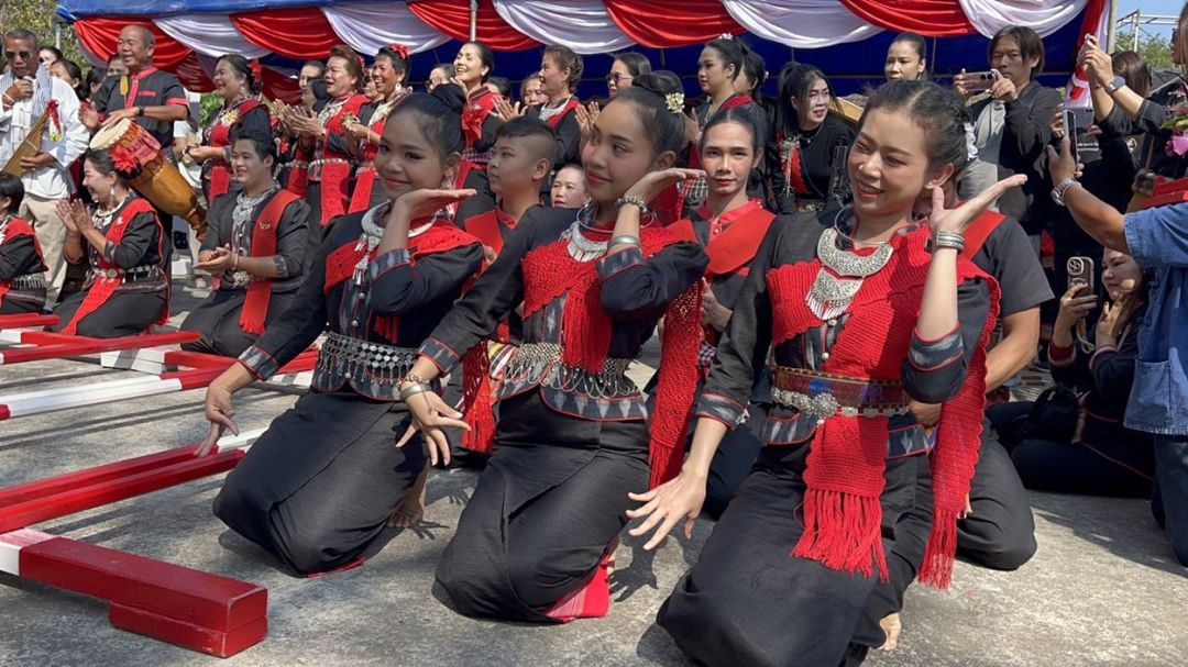 พช.นครพนม  ร่วมเป็นเกียรติในกิจกรรมการประกวดเทพีไทแสก-ธิดาไทแสก ประจำปี 2567