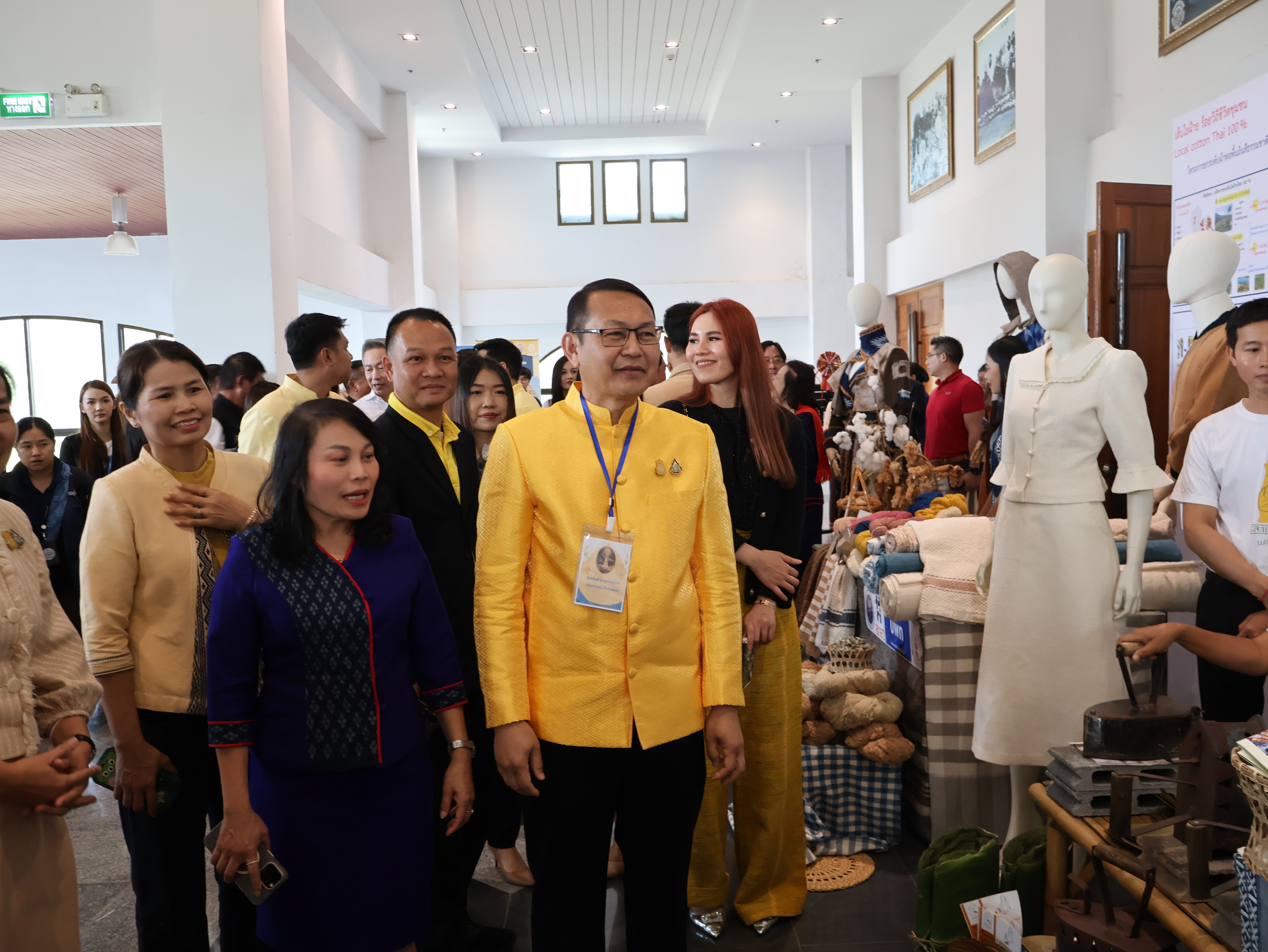 พช.นครพนม   ร่วมจัดนิทรรศการของดีประจำ 12 อำเภอ ภายใต้ 3 MUST (Eat, Travel, Visit) ต้อนรับนายกรัฐมนตรีและรัฐมนตรีว่าการกระทรวงการคลัง (นายเศรษฐา ทวีสิน) และคณะ