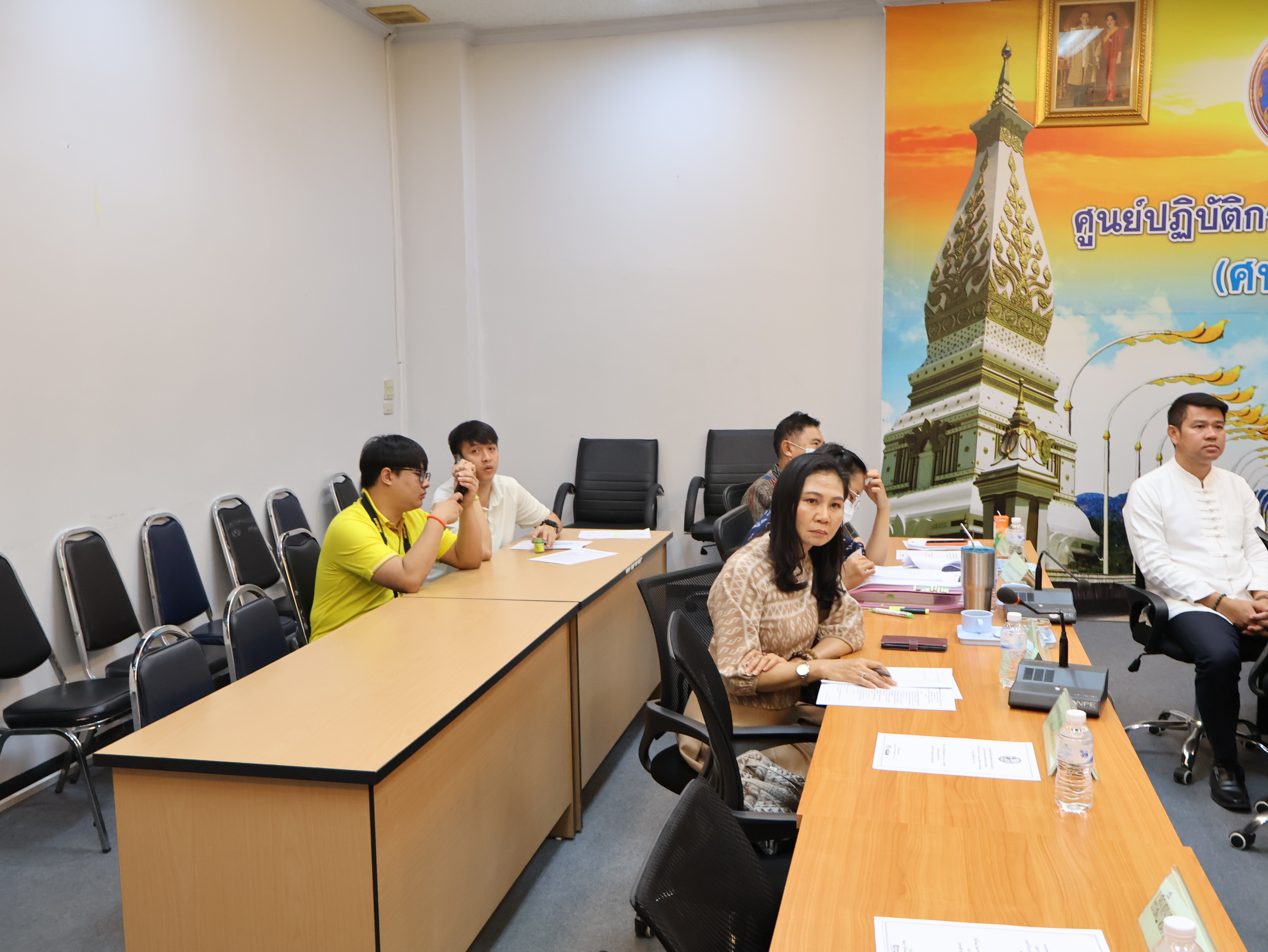 พช.นครพนม    ร่วมการประชุมขับเคลื่อนและติดตามนโยบายของรัฐบาลและภารกิจสำคัญของปลัดกระทรวงมหาดไทย  ประจำปีงบประมาณพ.ศ 2567 เดือนกุมภาพันธ์ 2567 ผ่านระบบวีดิทัศน์ทางไกล (vcs)