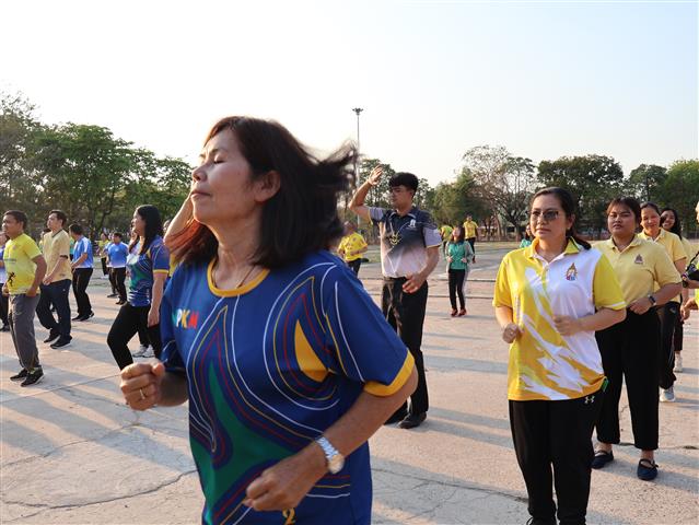 พช.นครพนม   ร่วมกิจกรรม Exercise สร้างนิสัยออกกำลังกาย ทุกวันพุธ