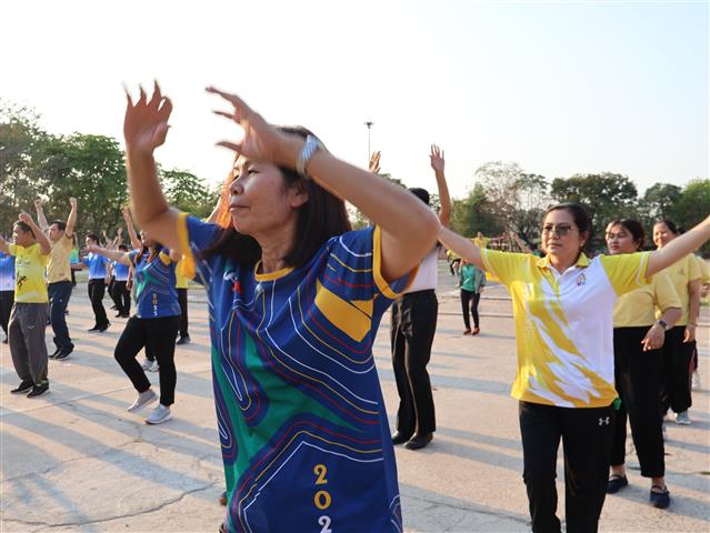 พช.นครพนม   ร่วมกิจกรรม Exercise สร้างนิสัยออกกำลังกาย ทุกวันพุธ
