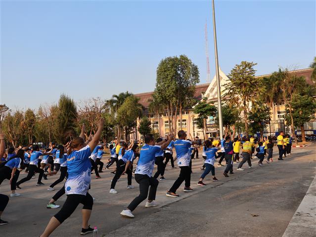 พช.นครพนม   ร่วมกิจกรรม Exercise สร้างนิสัยออกกำลังกาย ทุกวันพุธ