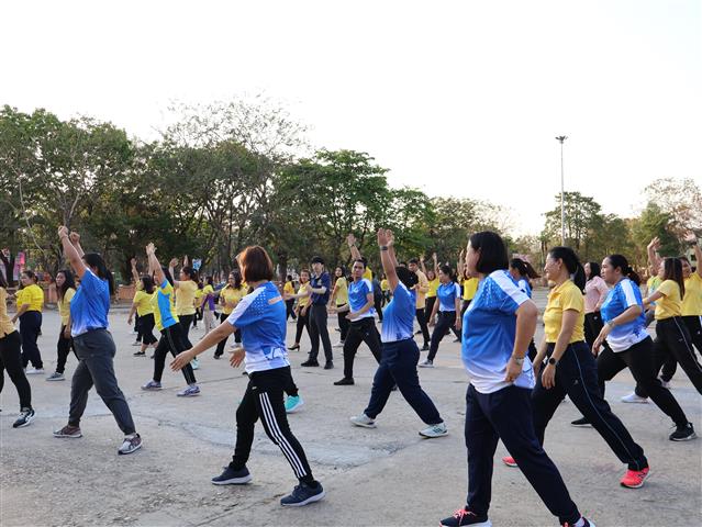 พช.นครพนม   ร่วมกิจกรรม Exercise สร้างนิสัยออกกำลังกาย ทุกวันพุธ