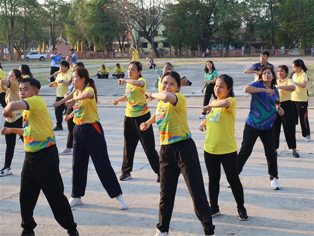 พช.นครพนม   ร่วมกิจกรรม Exercise สร้างนิสัยออกกำลังกาย ทุกวันพุธ