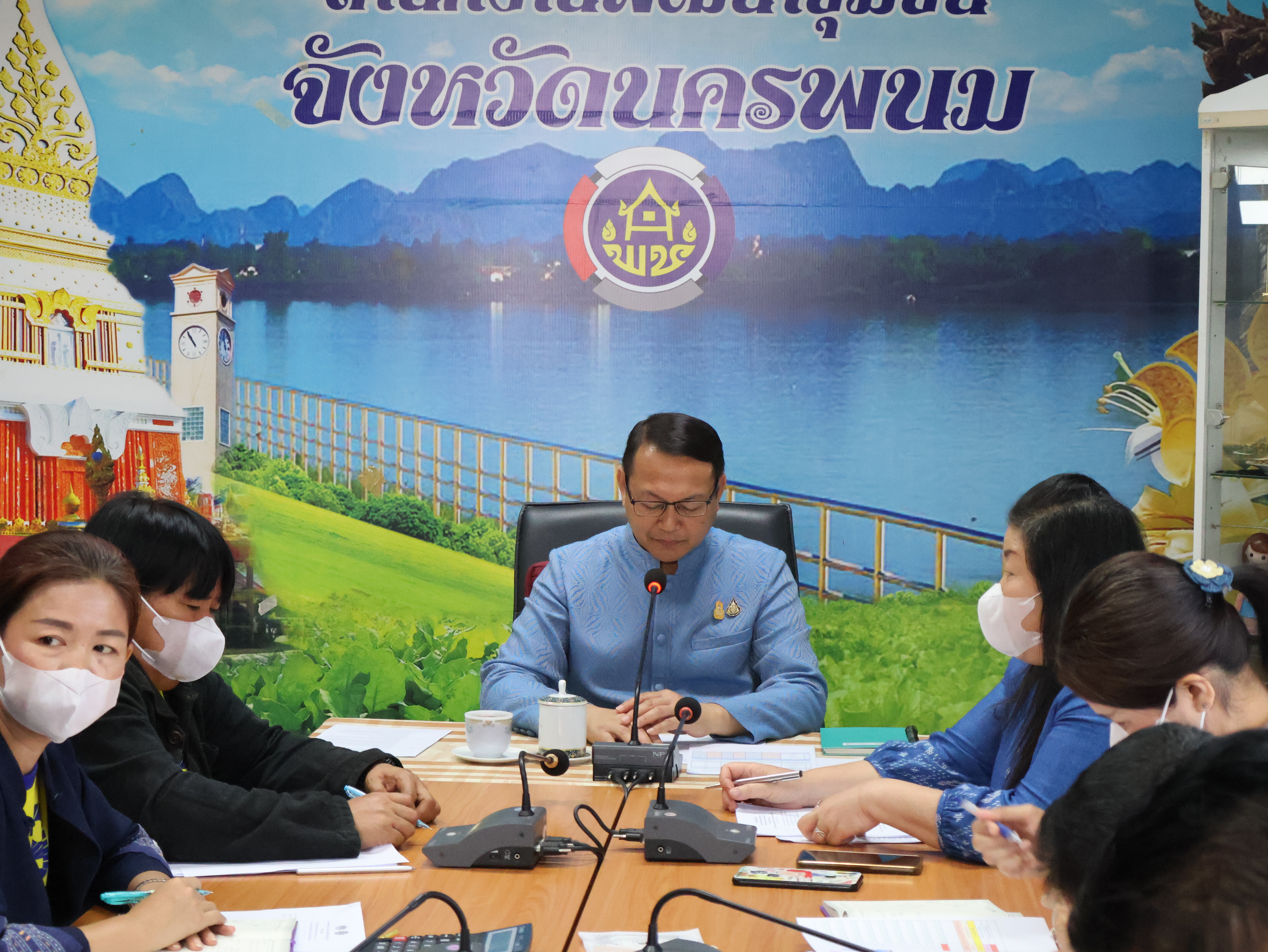 พช.นครพนม ประชุม ผอ.กลุ่มงานฯ เจ้าหน้าที่พัฒนาชุมชน สำนักงานพัฒนาชุมชนจังหวัดนครพนม   เพื่อขับเคลื่อนการปฏิบัติงานพัฒนาชุมชน