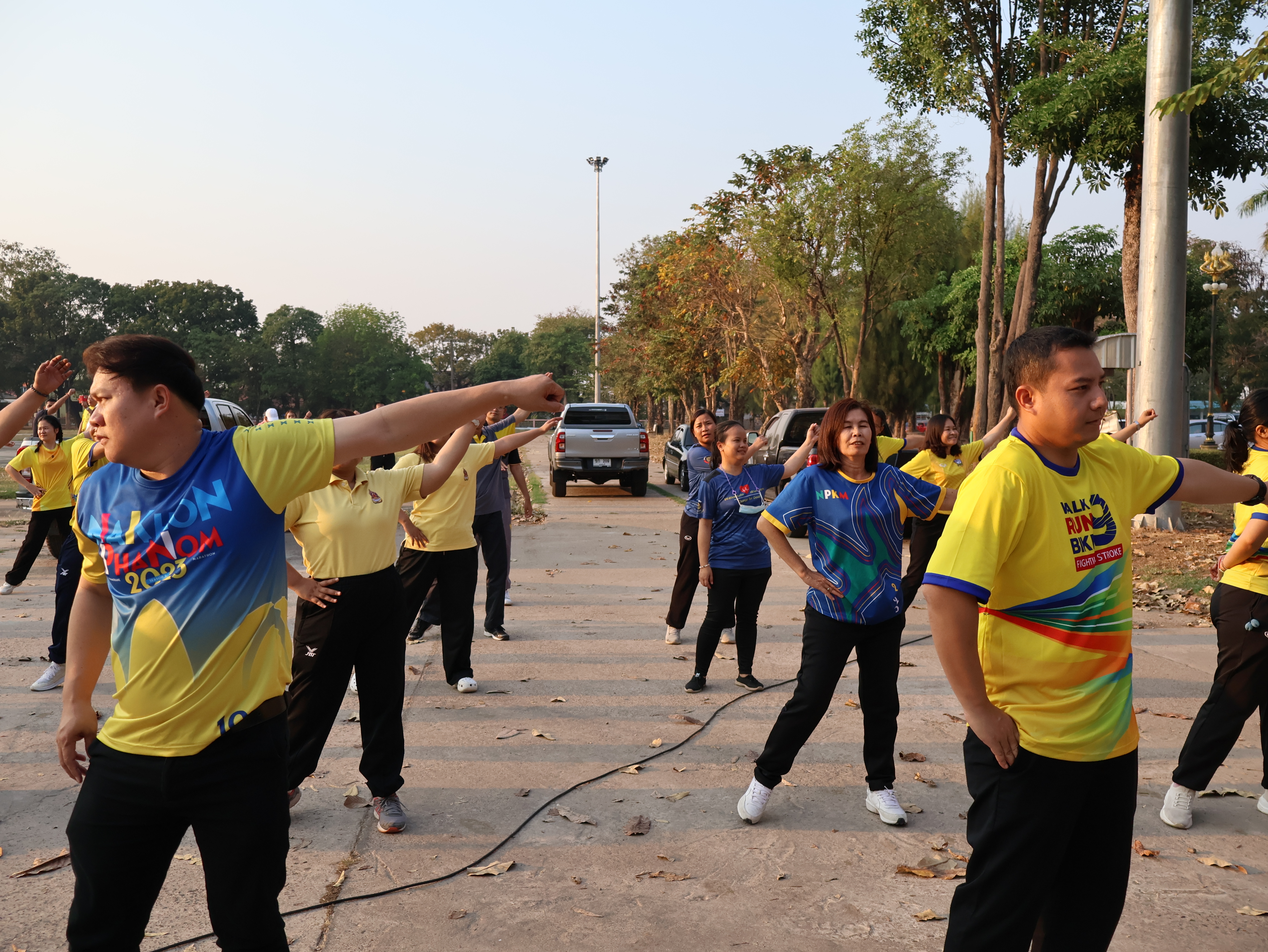 พช.นครพนม ร่วมกิจกรรม Exercise สร้างนิสัยออกกำลังกาย ทุกวันพุธ