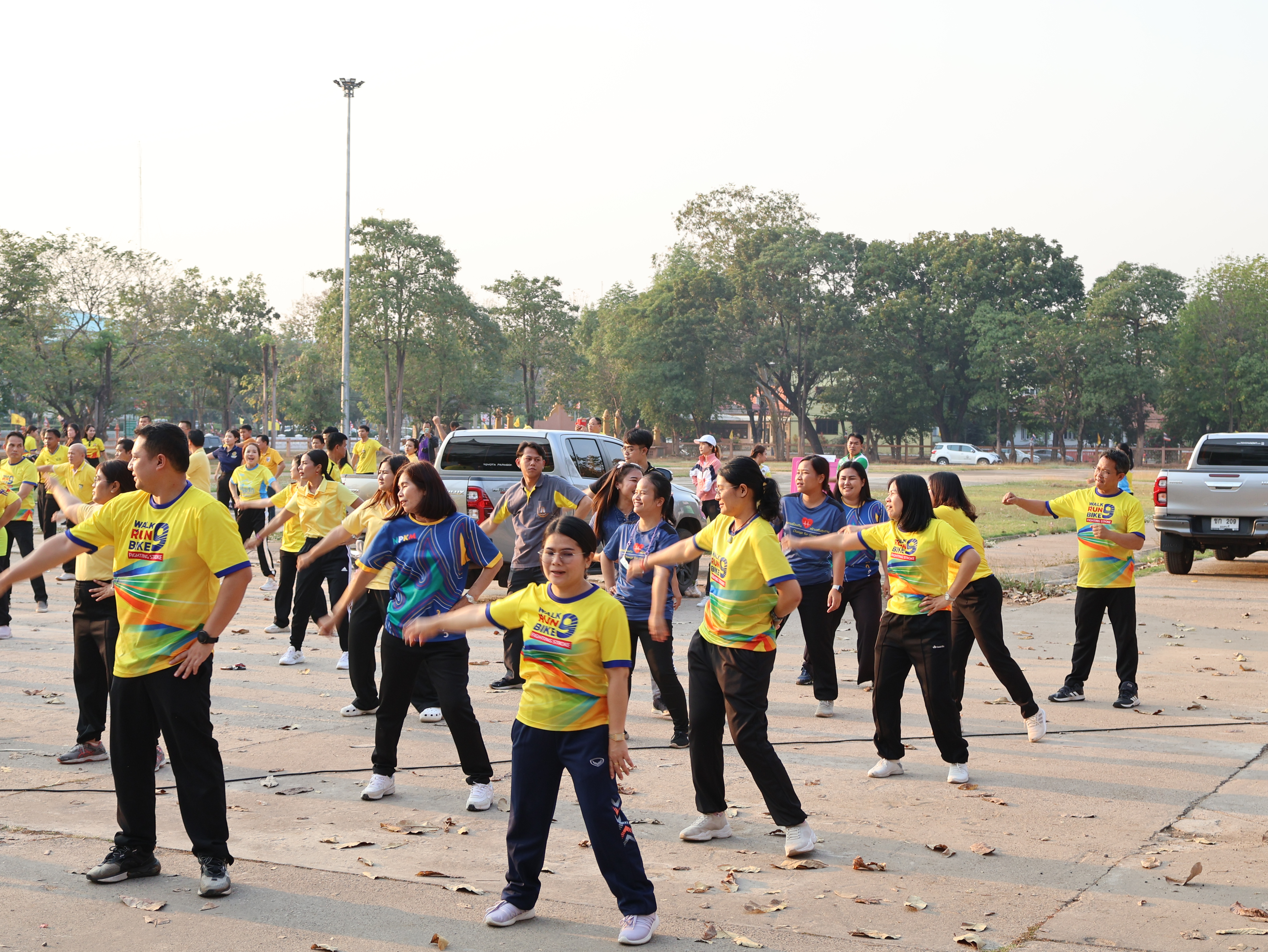 พช.นครพนม ร่วมกิจกรรม Exercise สร้างนิสัยออกกำลังกาย ทุกวันพุธ