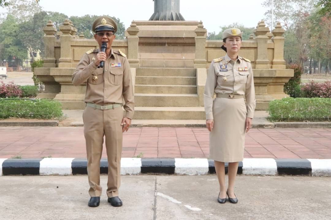 พช.นครพนม   ร่วมกิจกรรมเคารพธงชาติ สวดมนต์ไหว้พระ สร้างสำนึกรักและภาคภูมิใจในชาติไทย