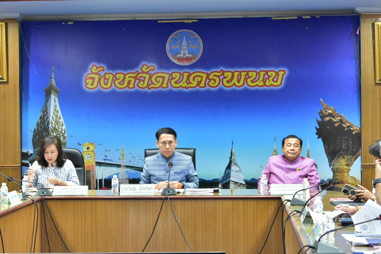 พช.นครพนม   ร่วมประชุมรับมอบนโยบายเพื่อขับเคลื่อนการดำเนินการตามนโยบายรัฐมนตรีว่าการกระทรวงมหาดไทยไปสู่การปฏิบัติ