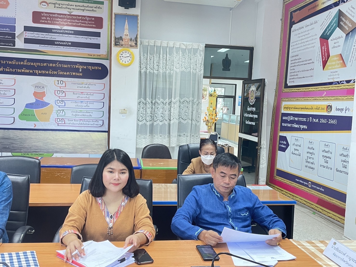 พช.นครพนม รับการติดตามและสนับสนุนงาน โครงการส่งเสริมเชิงวิชาการเสริมศักยภาพการขับเคลื่อนการออมและพัฒนาทักษะทางการเงิน (Financial Literacy) จากสำนักพัฒนาทุนและองค์กรการเงินชุมชน ณ อำเภอนาแก และอำเภอปลาปาก จังหวัดนครพนม