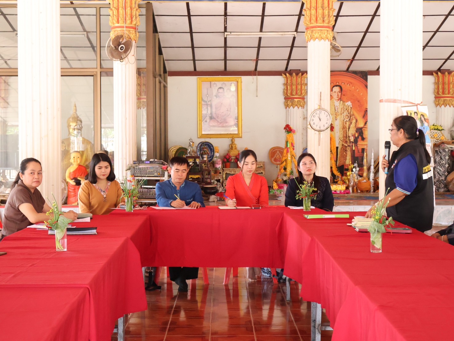 พช.นครพนม รับการติดตามและสนับสนุนงาน โครงการส่งเสริมเชิงวิชาการเสริมศักยภาพการขับเคลื่อนการออมและพัฒนาทักษะทางการเงิน (Financial Literacy) จากสำนักพัฒนาทุนและองค์กรการเงินชุมชน ณ อำเภอนาแก และอำเภอปลาปาก จังหวัดนครพนม