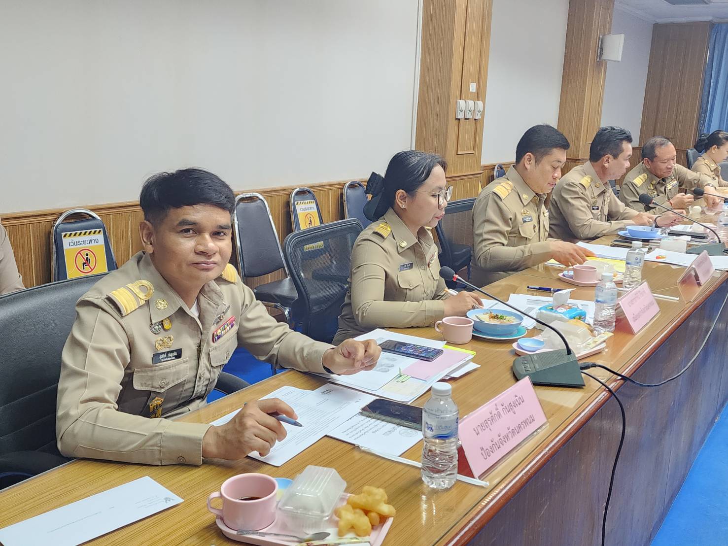 พช.นครพนม   ร่วมประชุมหัวหน้าส่วนมหาดไทย นายอำเภอ ขับเคลื่อนการพัฒนา และดูแลความเป็นอยู่ของประชาชน ประจำเดือนมีนาคม 2567