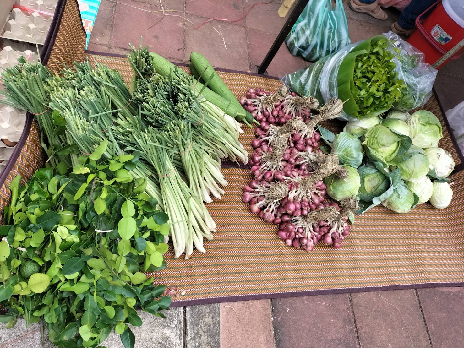 นครพนม   จัดแสดงและจำหน่ายผลผลิต โคก หนอง นา “ตลาดนัดโคก หนอง นา และอาหารปลอดภัย” สู่ความยั่งยืน