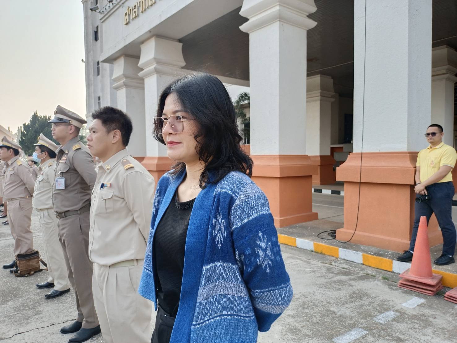 พช.นครพนม   ร่วมกิจกรรมเคารพธงชาติ สวดมนต์ไหว้พระ สร้างสำนึกรักและภาคภูมิใจในชาติไทย