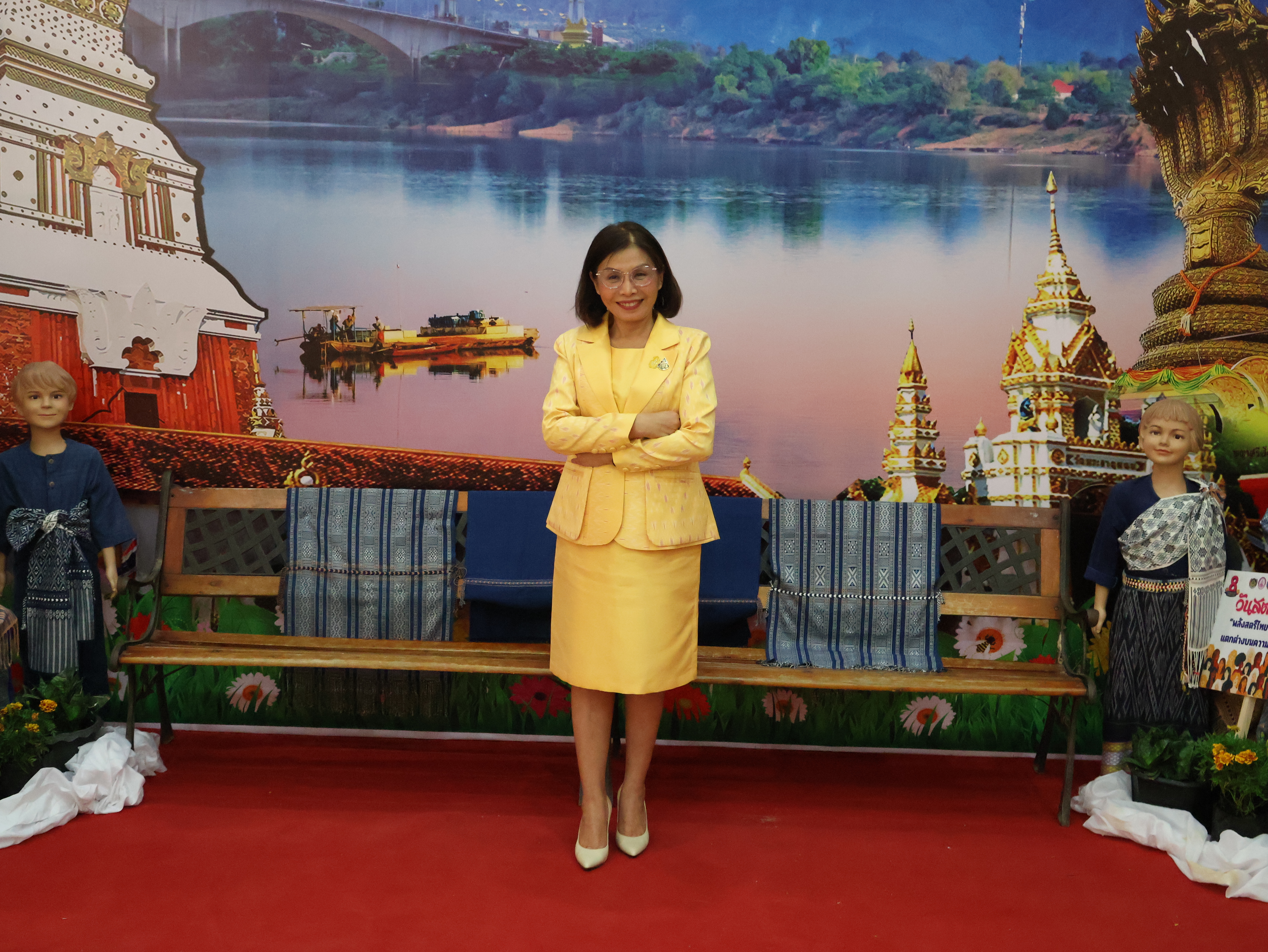 จังหวัดนครพนม   จัดโครงการรวมพลังสตรีศรีนครพนม “เทิดไท้องค์ราชัน” กิจกรรมเนื่องในวันสตรีสากลจังหวัดนครพนม ประจำปี 2567 และกิจกรรมมหกรรมการออม 50 ปี ทุนชุมชนขับเคลื่อนเศรษฐกิจฐานราก
