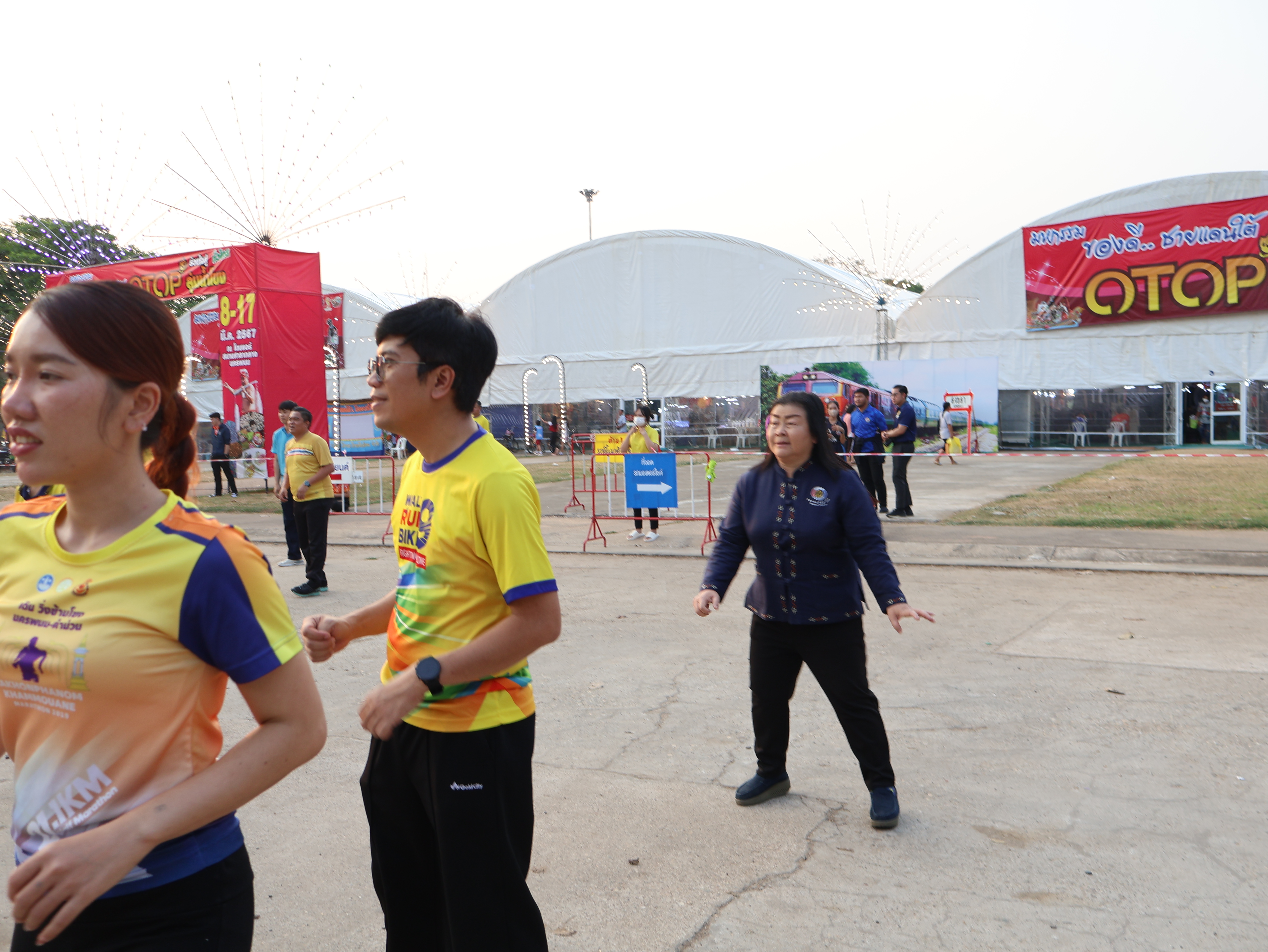 พช.นครพนม   ร่วมกิจกรรม Exercise สร้างนิสัยออกกำลังกาย ทุกวันพุธ