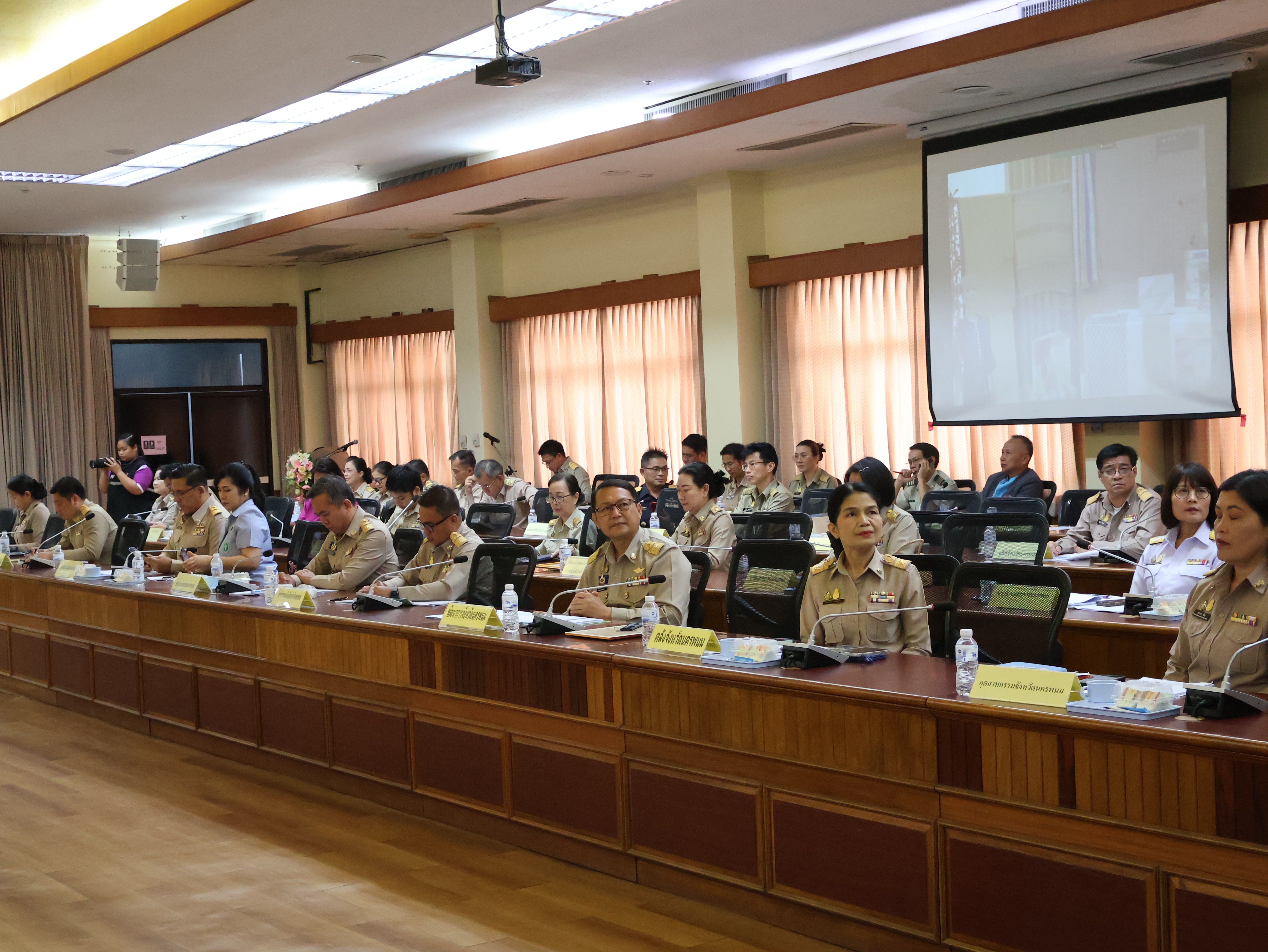 พช.นครพนม   ร่วมประชุมกรมการจังหวัดนครพนม ครั้งที่ 3/2567 ประจำเดือนมีนาคม 2567