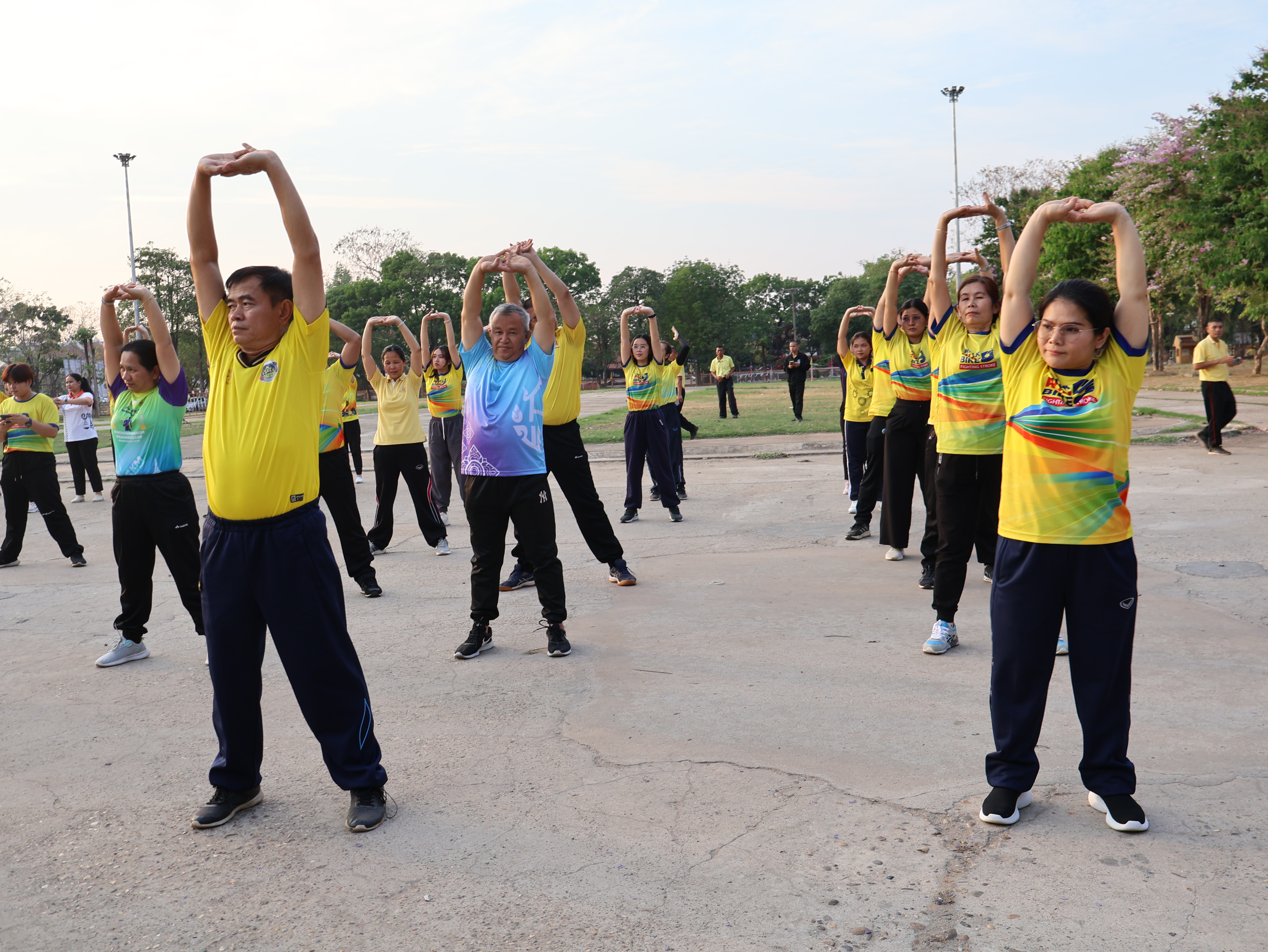 พช.นครพนม   ร่วมกิจกรรม Exercise สร้างนิสัยออกกำลังกาย ทุกวันพุธ