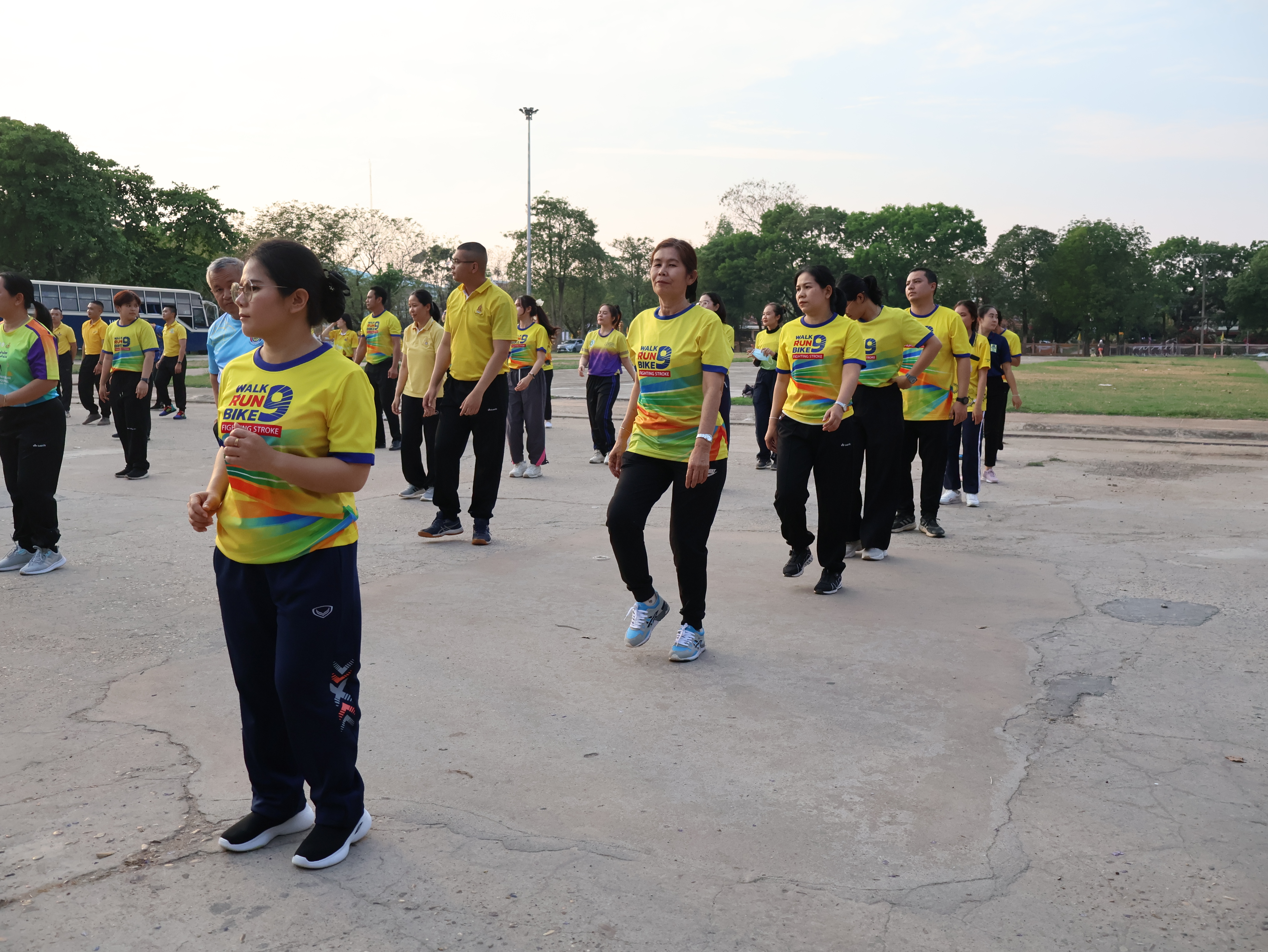 พช.นครพนม   ร่วมกิจกรรม Exercise สร้างนิสัยออกกำลังกาย ทุกวันพุธ