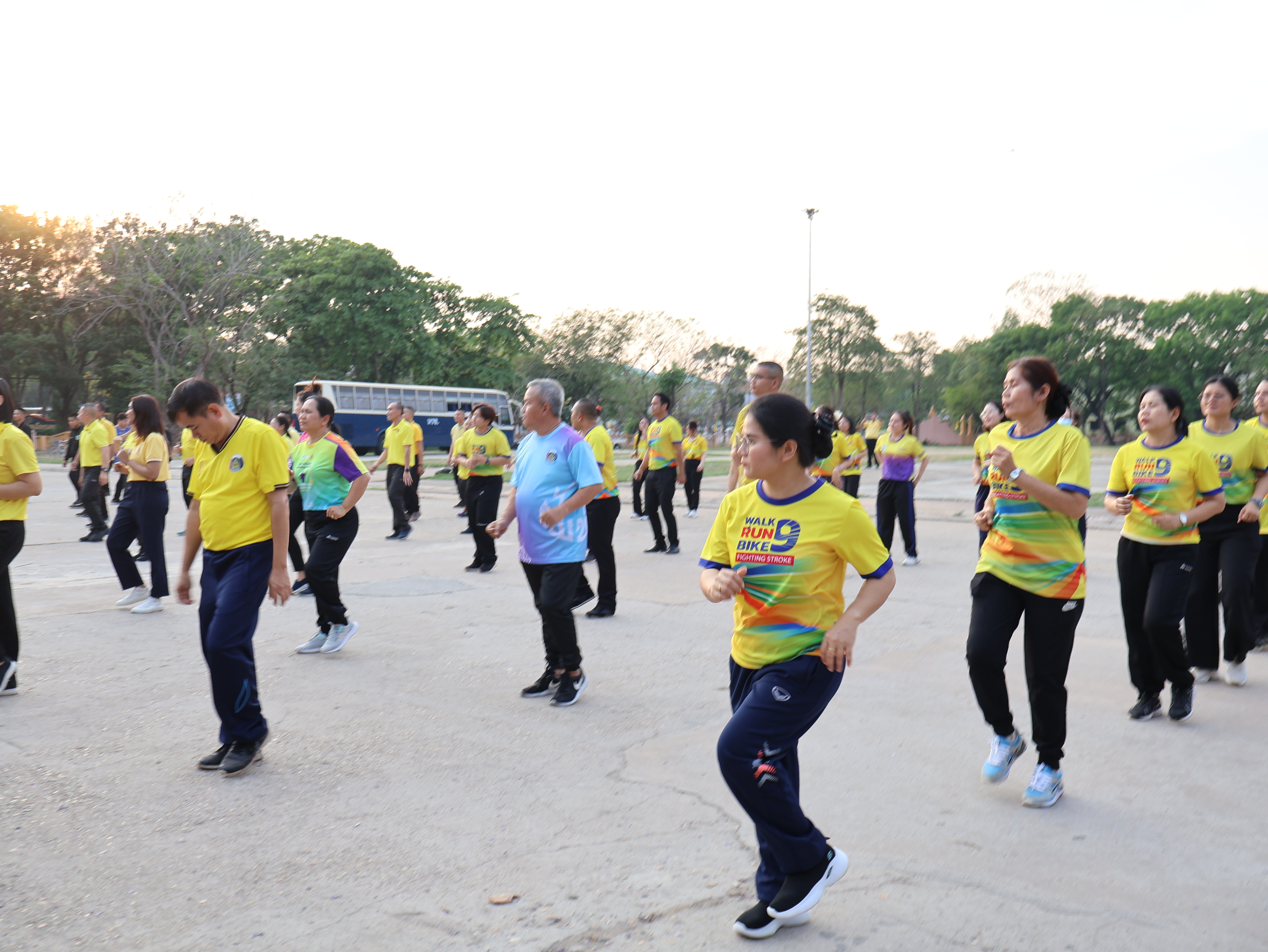 พช.นครพนม   ร่วมกิจกรรม Exercise สร้างนิสัยออกกำลังกาย ทุกวันพุธ
