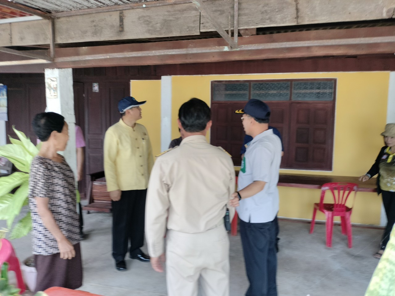 พ่อเมืองนครพนม   ลงพื้นที่ตรวจเยี่ยมการดำเนินโครงการหมู่บ้านยั่งยืน (Sustainable Village)พื้นที่อำเภอบ้านแพง