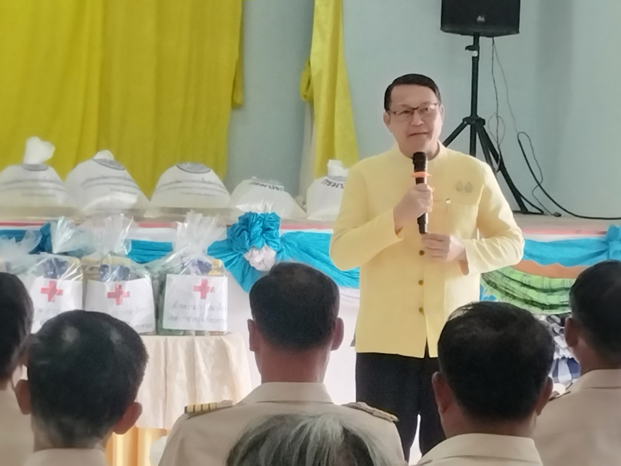 พช.นครพนม    ร่วมโครงการจังหวัดเคลื่อนที่แบบบูรณาการ “หน่วยบำบัดทุกข์ บำรุงสุข สร้างรอยยิ้มให้ประชาชนจังหวัดนครพนม” และหน่วยแพทย์เคลื่อนที่ พอ.สว. จังหวัดนครพนม ประจำปีงบประมาณ พ.ศ. 2567 พื้นที่อำเภอบ้านแพง