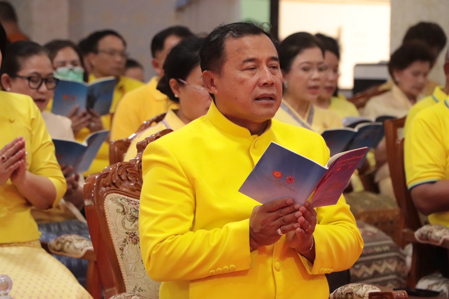 พช.นครพนม   ร่วมพิธีเจริญพระพุทธมนต์เฉลิมพระเกียรติถวายพระพรชัยมงคลแด่ พระบาทสมเด็จพระเจ้าอยู่ เนื่องในโอกาสเฉลิมพระชนมพรรษา 6 รอบ 28 กรกฎาคม 2567