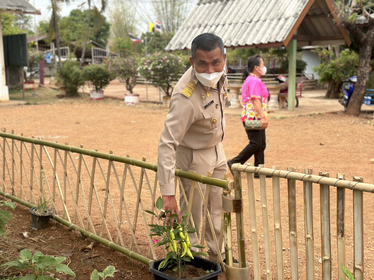 พช.นครพนม   ติดตามการดำเนินงานตามแนวทางการน้อมนำแนวพระราชดำริของสมเด็จพระกนิษฐาธิราชเจ้า กรมสมเด็จพระเทพรัตนราชสุดา ฯ สยามบรมราชกุมารี สู่ปฏิบัติการปลูกผักสวนครัว เพื่อสร้างความมั่นคงทางอาหาร ประจำปีงบประมาณ พ.ศ. 2567