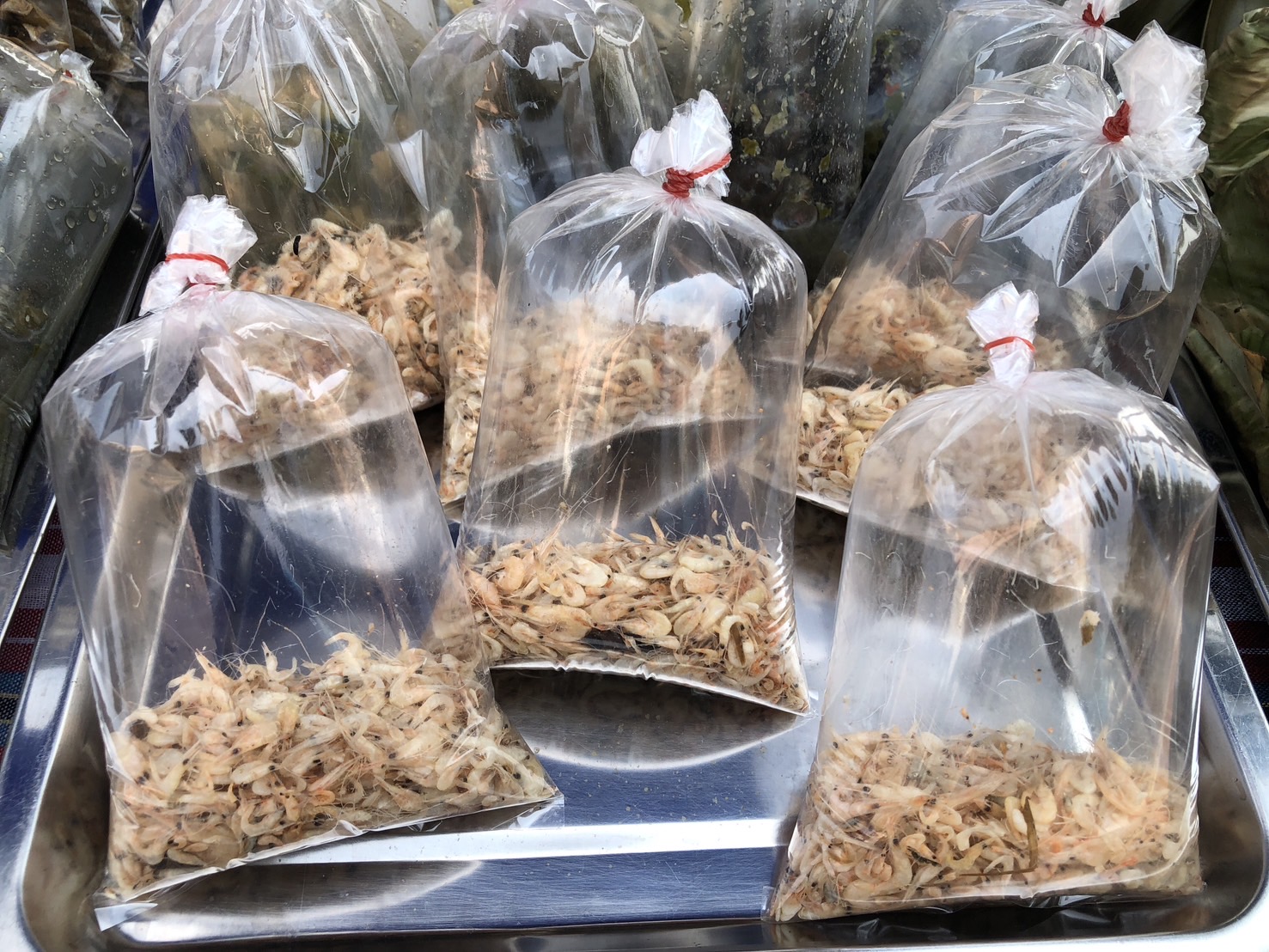 นครพนม   จัดแสดงและจำหน่ายผลผลิต โคก หนอง นา “ตลาดนัดโคก หนอง นา และอาหารปลอดภัย” สู่ความยั่งยืน