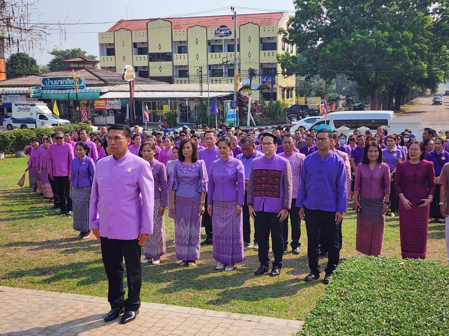 พช.นครพนม   ร่วมกิจกรรมเดินเทิดพระเกียรติและพิธีลงนามถวายพระพรสมเด็จพระกนิษฐาธิราชเจ้า กรมสมเด็จพระเทพรัตนราชสุดาฯ สยามบรมราชกุมารี เนื่องในโอกาสวันคล้ายวันพระราชสมภพ 2 เมษายน พร้อมดำเนินกิจกรรมแปรอักษร “เรารักพระเทพ” และเปิดนิทรรศการมรดกศิลปวัฒนธรรมของชาติ เนื่องในวันอนุรักษ์มรดกไทย