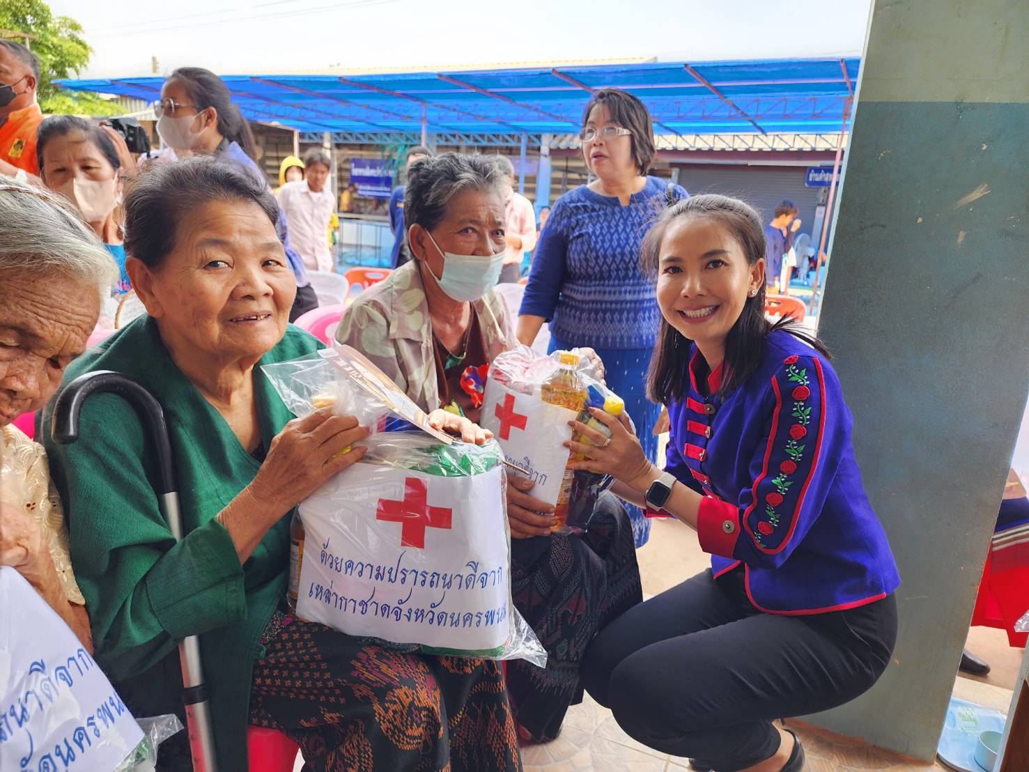 พช. นครพนม   ร่วมกิจกรรมจังหวัดเคลื่อนที่แบบบูรณาการ “หน่วยบำบัดทุกข์ บำรุงสุข สร้างรอยยิ้มให้กับประชาชนจังหวัดนครพนม” ประจำปีงบประมาณ 2567 พื้นที่อำเภอเรณูนคร