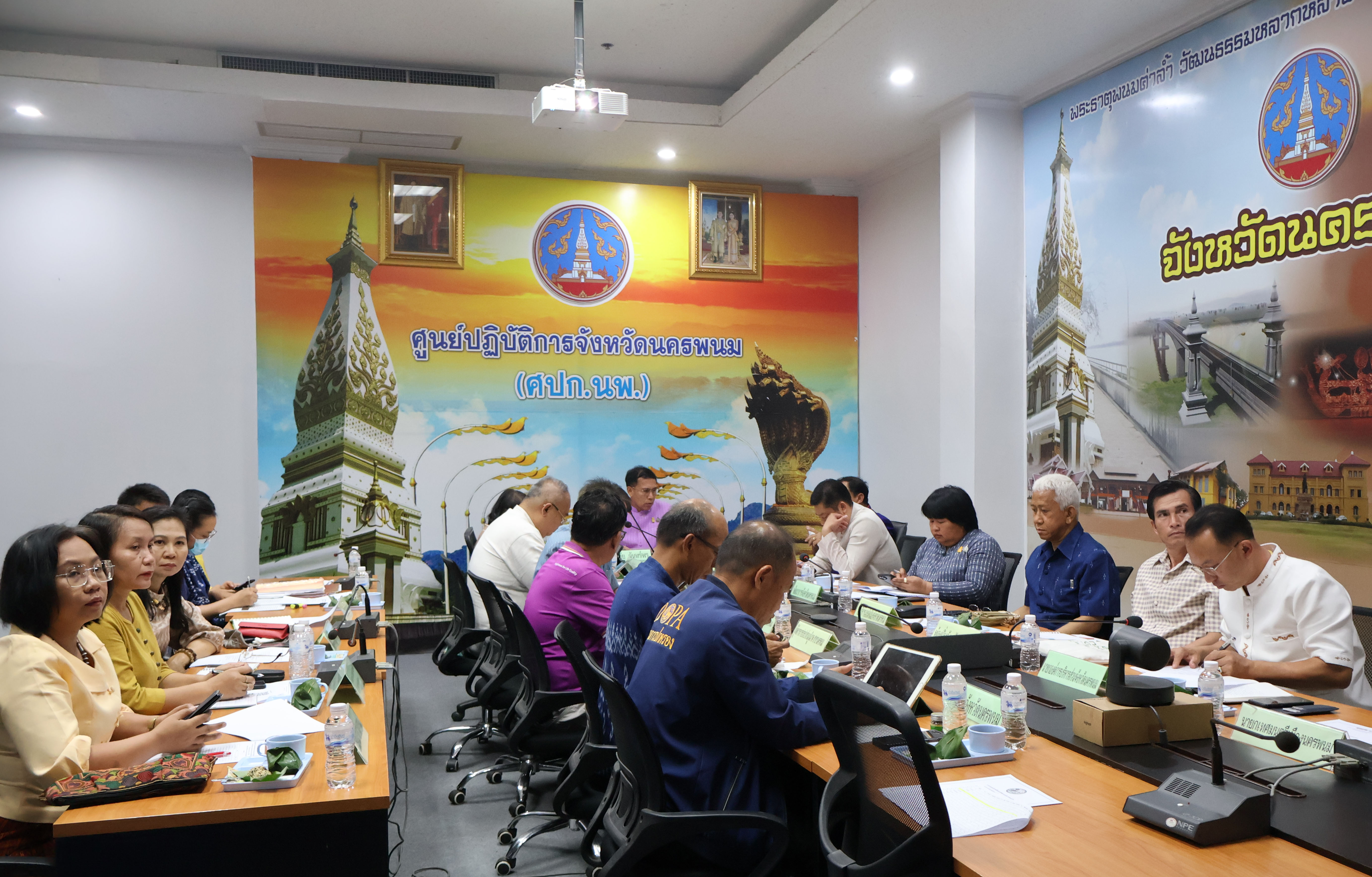 พช.นครพนม   ร่วมการประชุมขับเคลื่อนและติดตามนโยบายของรัฐบาลและภารกิจสำคัญของปลัดกระทรวงมหาดไทย  ประจำปีงบประมาณ พ.ศ. 2567 (เดือนเมษายน 2567) ผ่านระบบวีดิทัศน์ทางไกล (VCS)