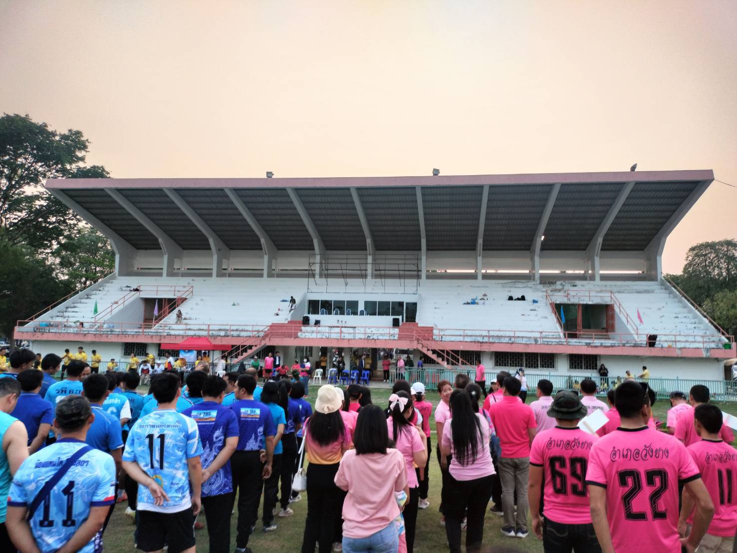 พช.นครพนม   ร่วมกิจกรรมสานสามัคคีและสร้างองค์กรภาคีเครือข่ายเพื่อเพิ่มประสิทธิภาพในการปฏิบัติงาน ของจังหวัดนครพนม เนื่องด้วยวันข้าราชการพลเรือน ประจำปี 2567