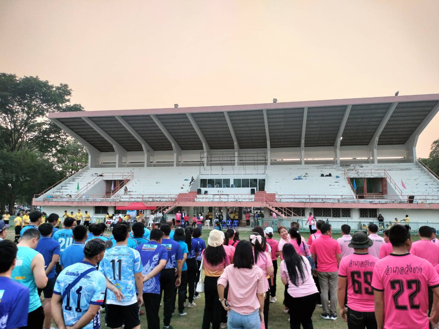 พช.นครพนม   ร่วมกิจกรรมสานสามัคคีและสร้างองค์กรภาคีเครือข่ายเพื่อเพิ่มประสิทธิภาพในการปฏิบัติงาน ของจังหวัดนครพนม เนื่องด้วยวันข้าราชการพลเรือน ประจำปี 2567
