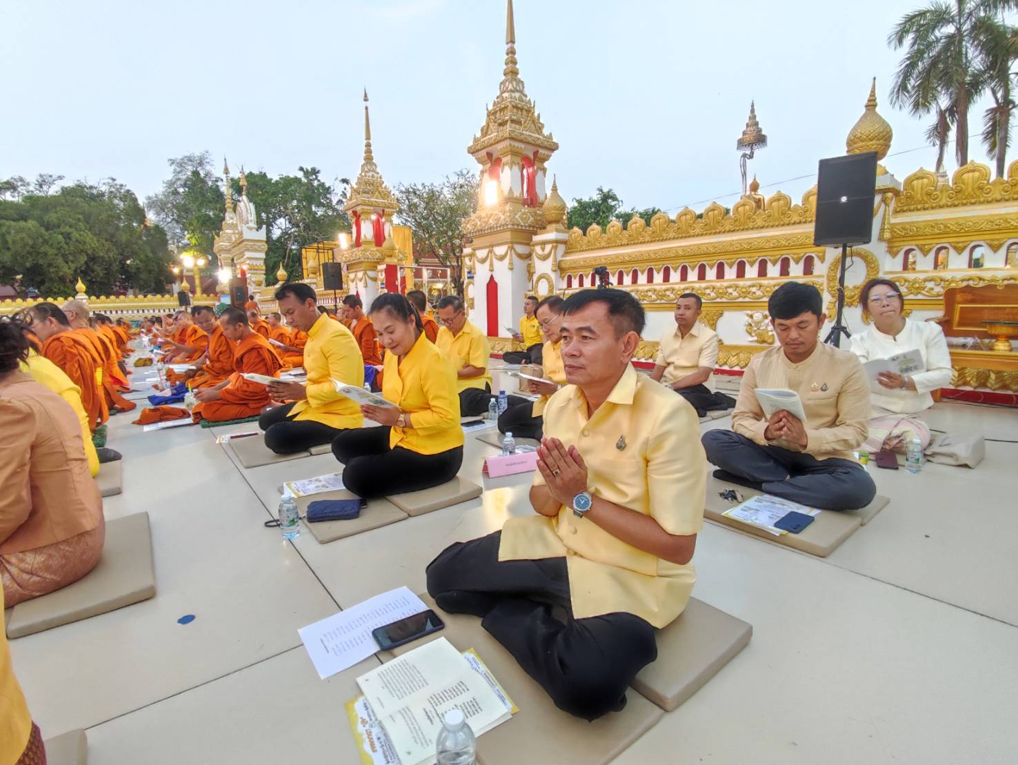 พช.นครพนม   ร่วมพิธีเจริญพระพุทธมนต์เฉลิมพระเกียรติถวายพระพรชัยมงคล พระบาทสมเด็จพระเจ้าอยู่หัว เนื่องในโอกาสเฉลิมพระชนมพรรษา 6 รอบ 28 กรกฎาคม 2567 และเฉลิมพระเกียรติ สมเด็จพระกนิษฐาธิราช กรมสมเด็จพระเทพรัตนราชสุดาฯ สยามบรมราชกุมารี