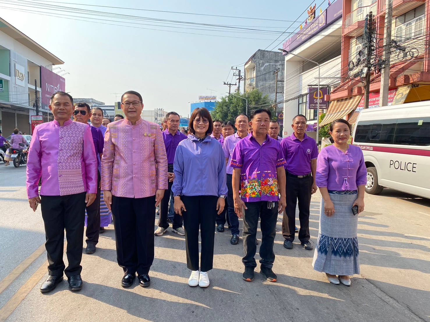 พช.นครพนม   ร่วมกิจกรรมเดินเทิดพระเกียรติและพิธีลงนามถวายพระพรสมเด็จพระกนิษฐาธิราชเจ้า กรมสมเด็จพระเทพรัตนราชสุดาฯ สยามบรมราชกุมารี เนื่องในโอกาสวันคล้ายวันพระราชสมภพ 2 เมษายน พร้อมดำเนินกิจกรรมแปรอักษร “เรารักพระเทพ” และเปิดนิทรรศการมรดกศิลปวัฒนธรรมของชาติ เนื่องในวันอนุรักษ์มรดกไทย