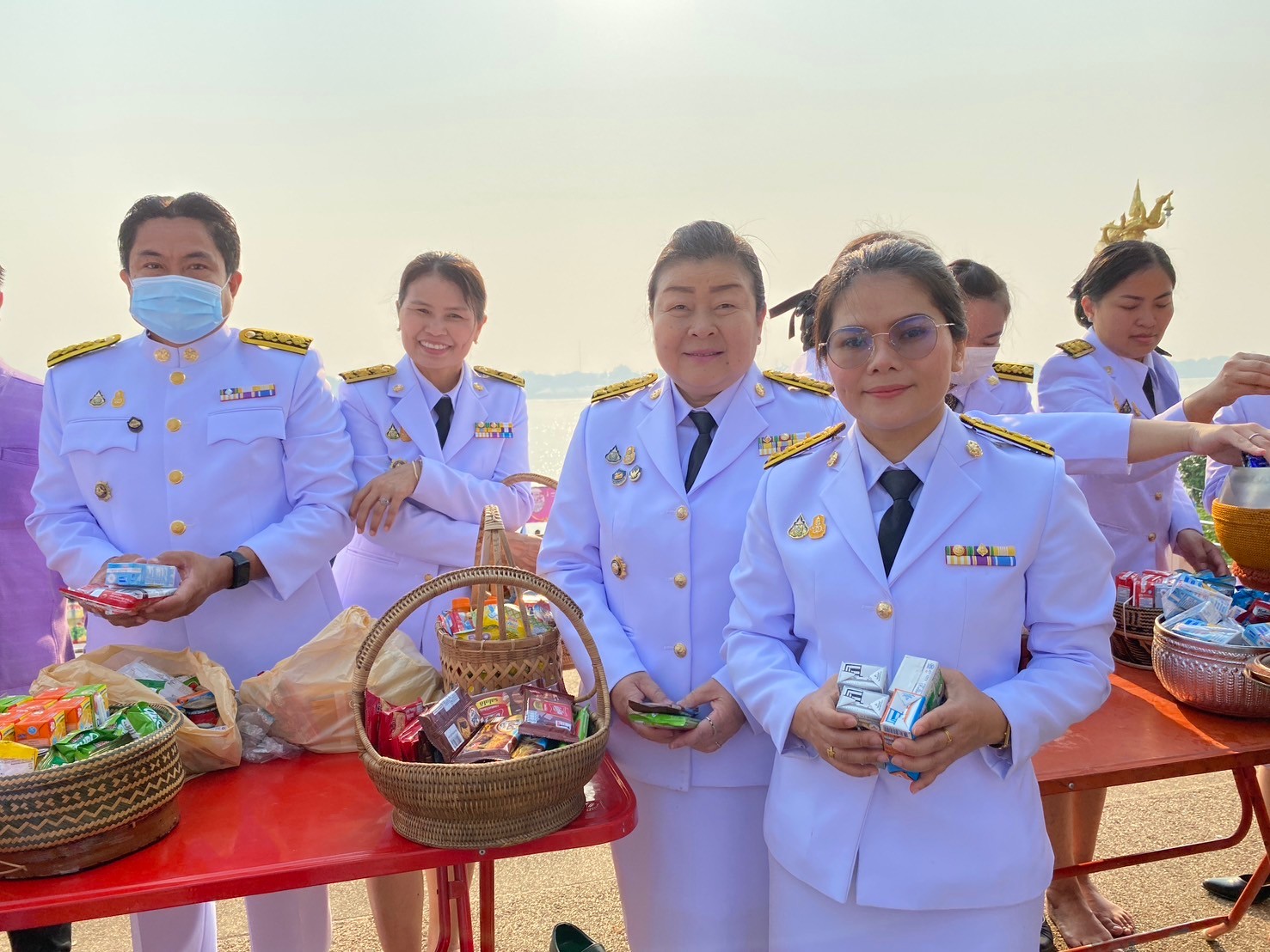 พช.นครพนม   ร่วมพิธีเจริญพระพุทธมนต์ ทำบุญตักบาตร ปล่อยพันธุ์ปลาถวายเป็นพระราชกุศล และถวายพระพรชัยมงคลเนื่องในโอกาสวันคล้ายวันพระราชสมภพ สมเด็จพระกนิษฐาธิราชเจ้า กรมสมเด็จพระเทพรัตนราชสุดาฯ สยามบรมราชกุมารี 2 เมษายน 2567