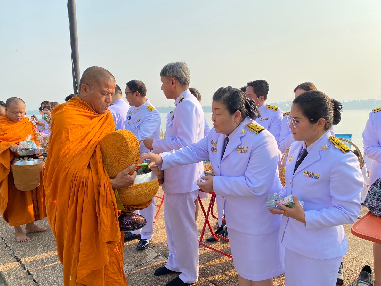พช.นครพนม   ร่วมพิธีเจริญพระพุทธมนต์ ทำบุญตักบาตร ปล่อยพันธุ์ปลาถวายเป็นพระราชกุศล และถวายพระพรชัยมงคลเนื่องในโอกาสวันคล้ายวันพระราชสมภพ สมเด็จพระกนิษฐาธิราชเจ้า กรมสมเด็จพระเทพรัตนราชสุดาฯ สยามบรมราชกุมารี 2 เมษายน 2567