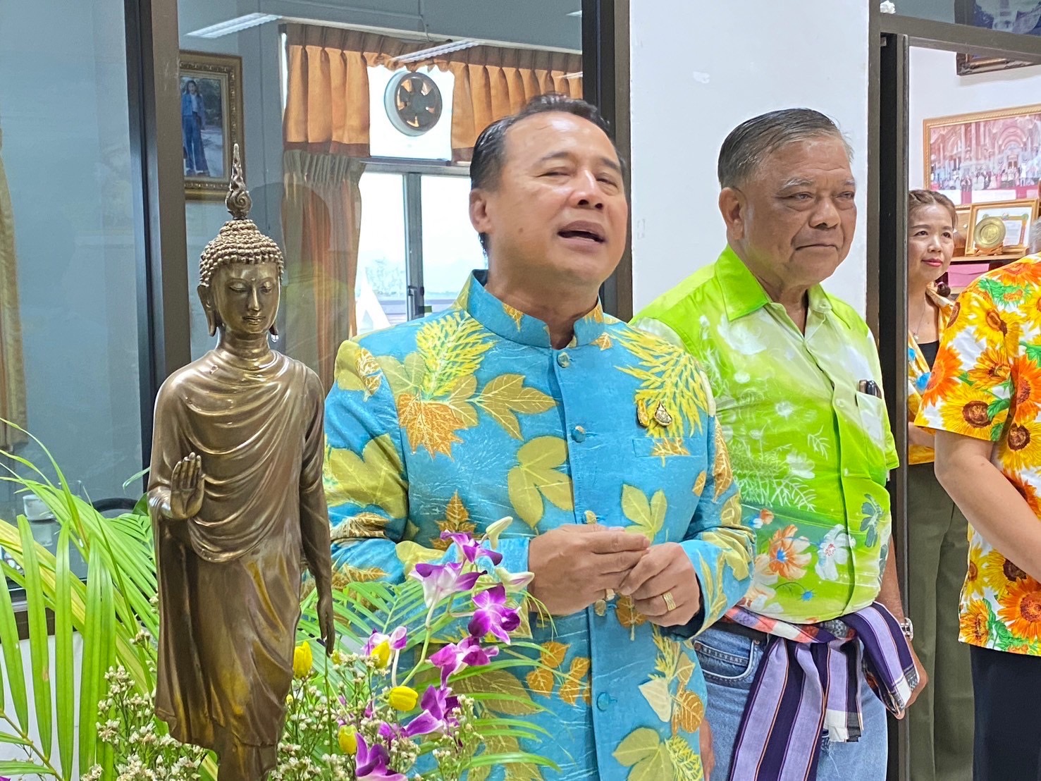พช.นครพนม   จัดกิจกรรม “รดน้ำดำหัว เนื่องในเทศกาลสงกรานต์ ปี 2567” เพื่อเป็นสิริมงคลและสืบสานประเพณีวัฒนธรรมอันดีงาม