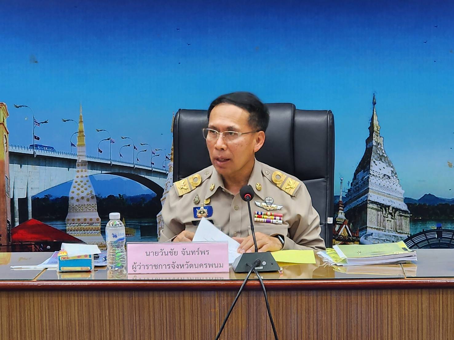 พช.นครพนม   ร่วมประชุมหัวหน้าส่วนมหาดไทย นายอำเภอ ขับเคลื่อนการพัฒนา และดูแลความเป็นอยู่ของประชาชน