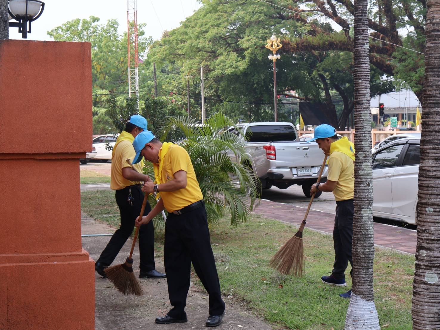 พช.นครพนม   ร่วมกิจกรรมจิตอาสา Big Cleaning เนื่องในวันฉัตรมงคล 2567