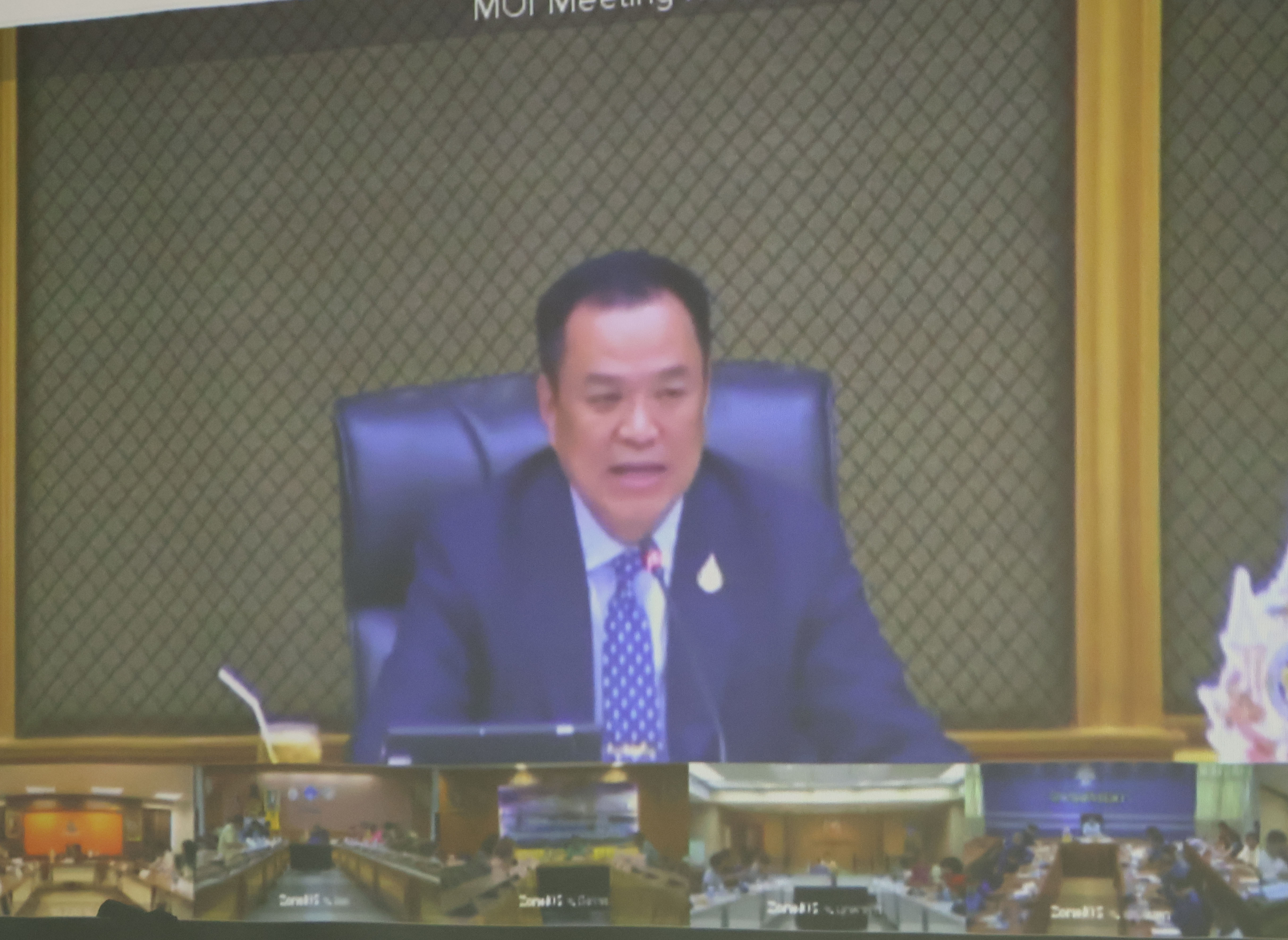 พช.นครพนม   ร่วมการประชุมขับเคลื่อนและติดตามนโยบายของรัฐบาลและภารกิจสำคัญของปลัดกระทรวงมหาดไทย ประจำปีงบประมาณ พ.ศ. 2567 (เดือนพฤษภาคม 2567) ผ่านระบบวีดิทัศน์ทางไกล (vcs)