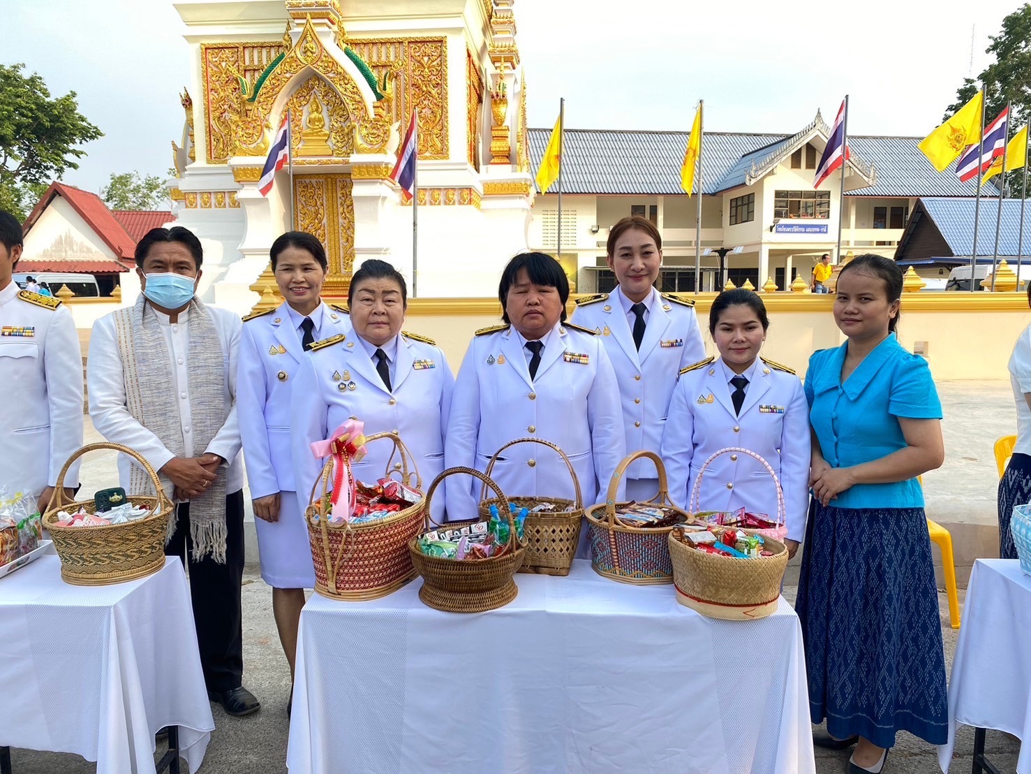 พช.นครพนม   ร่วมพิธีเจริญพระพุทธมนต์และพิธีทำบุญตักบาตร เฉลิมพระเกียรติสมเด็จพระเจ้าลูกยาเธอ เจ้าฟ้าทีปังกรรัศมีโชติ มหาวชิโรตตมางกูร สิริวิบูลยราชกุมาร เนื่องในโอกาสวันคล้ายวันประสูติ 29 เมษายน 2567