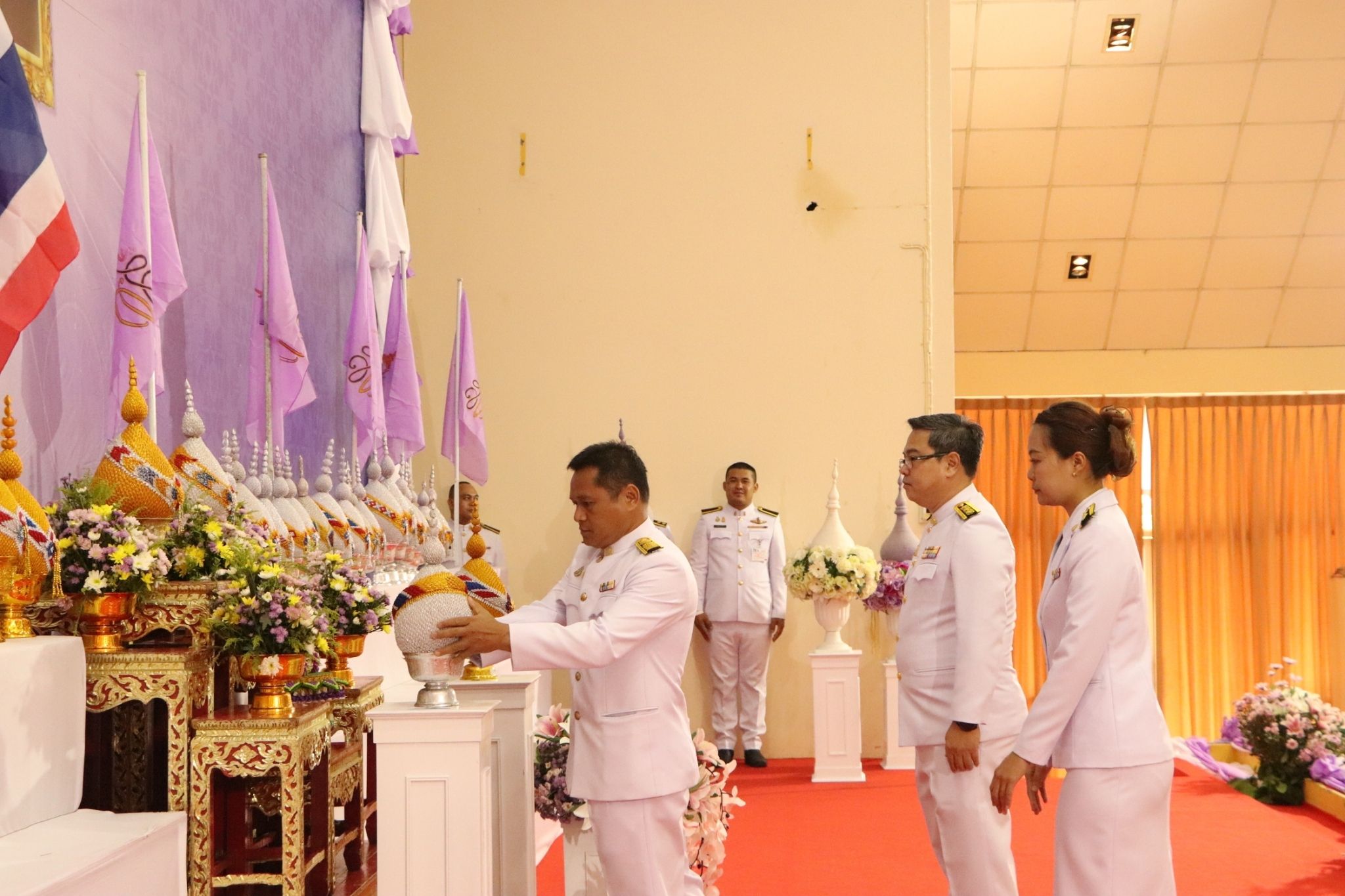พช.นครพนม   ร่วมประกอบพิธีถวายเครื่องราชสักการะและวางพานพุ่ม จุดเทียนชัยถวายพระพรชัยมงคล เฉลิมพระเกียรติสมเด็จพระนางเจ้าฯ พระบรมราชินี เนื่องในโอกาสวันเฉลิมพระชนมพรรษา 3 มิถุนายน 2567