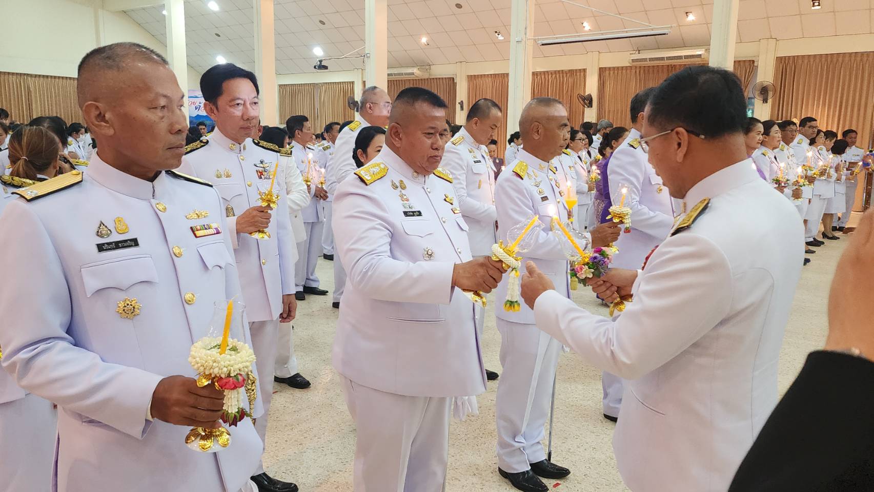 พช.นครพนม   ร่วมประกอบพิธีถวายเครื่องราชสักการะและวางพานพุ่ม จุดเทียนชัยถวายพระพรชัยมงคล เฉลิมพระเกียรติสมเด็จพระนางเจ้าฯ พระบรมราชินี เนื่องในโอกาสวันเฉลิมพระชนมพรรษา 3 มิถุนายน 2567