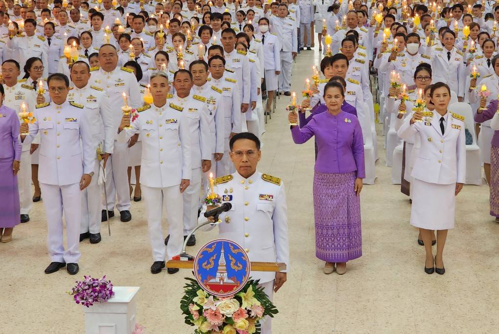 พช.นครพนม   ร่วมประกอบพิธีถวายเครื่องราชสักการะและวางพานพุ่ม จุดเทียนชัยถวายพระพรชัยมงคล เฉลิมพระเกียรติสมเด็จพระนางเจ้าฯ พระบรมราชินี เนื่องในโอกาสวันเฉลิมพระชนมพรรษา 3 มิถุนายน 2567