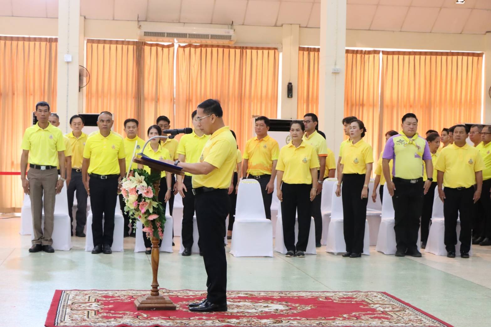 พช.นครพนม   ร่วมพิธีรับธงตราสัญลักษณ์งานเฉลิมพระเกียรติพระบาทสมเด็จพระเจ้าอยู่หัวฯ เนื่องในโอกาสพระราชพิธีมหามงคลเฉลิมพระชนมพรรษา 6 รอบ 28 กรกฎาคม 2567